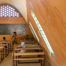 La Classe Rouge: sustainable architecture for Niger schools  ... Image 5