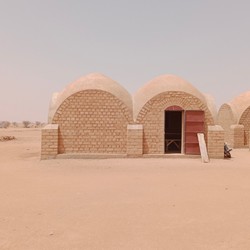 500 case sociali per le famiglie vulnerabili di Agadez, Nige ... Immagine 5