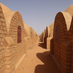 500 case sociali per le famiglie vulnerabili di Agadez, Nige ... Immagine 6